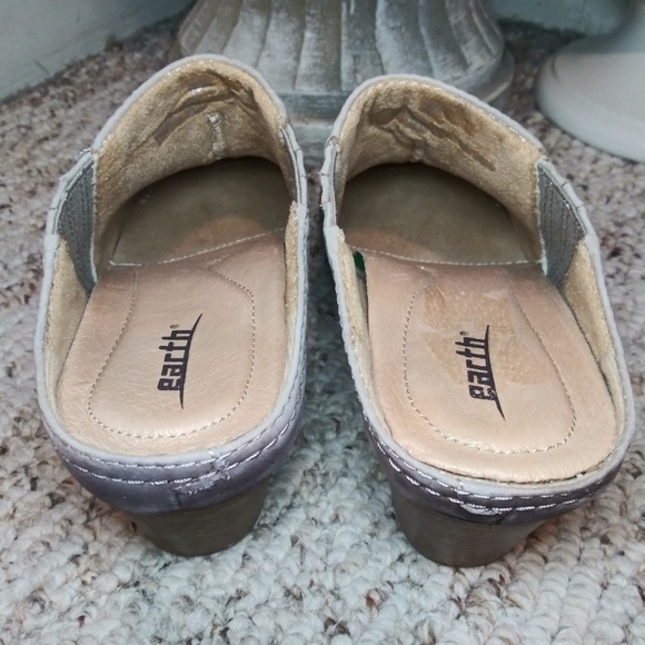 Earth Mendon Boho/Western Studded Taupe Nubuck Leather Mules - Picture 9 of 13